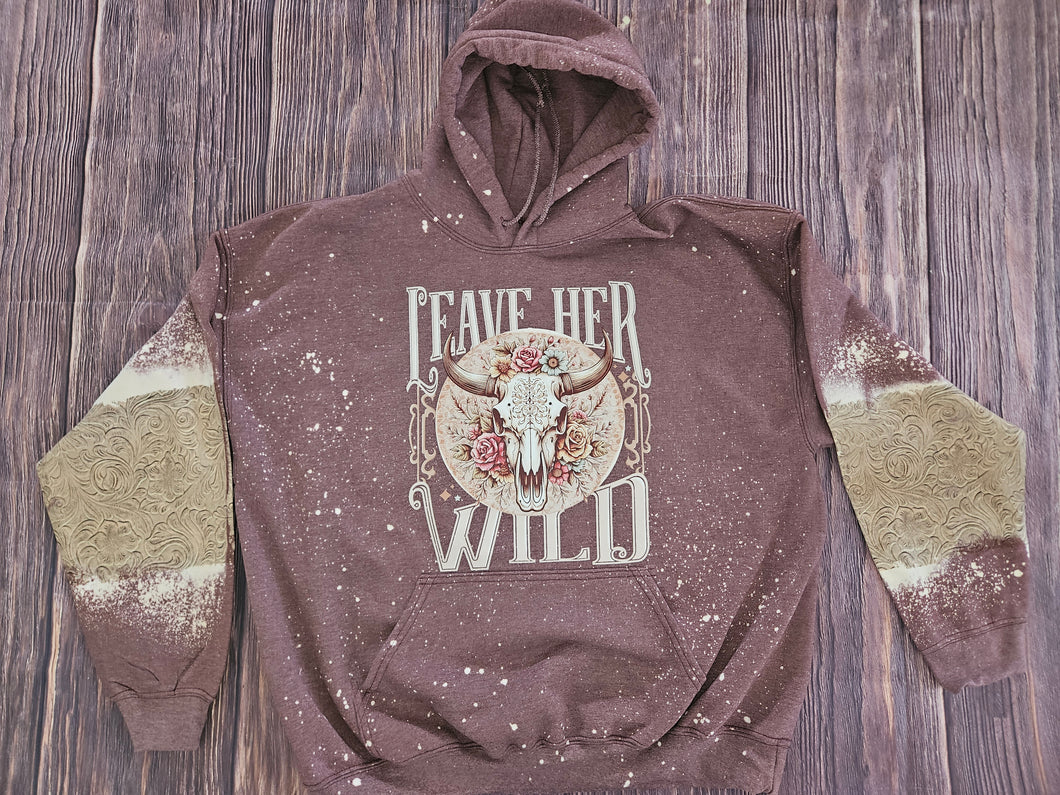 Leave her wild hoody